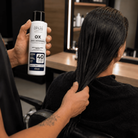 Água Oxigenada Descolorante Capilar 40V Salon Opus 100ml